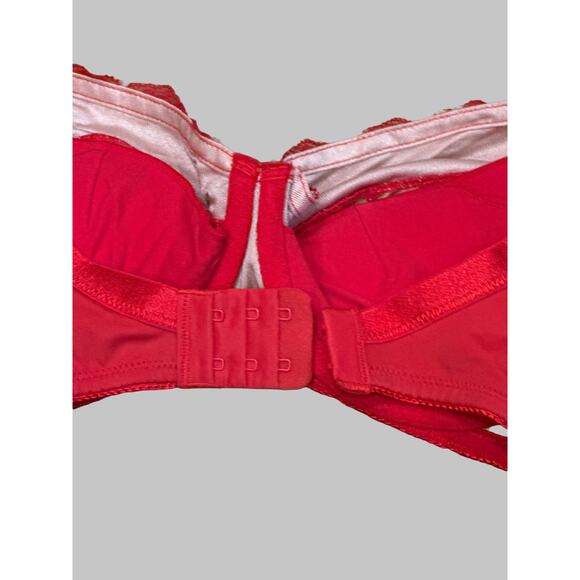 Y2K NWOT Fredrick’s Of Hollywood padded Balconette Push Up Red Lace Bra 34D - Picture 5 of 5